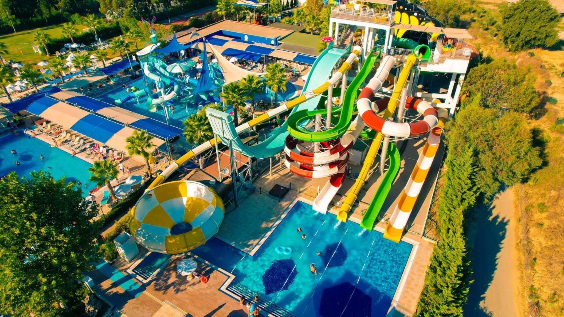 Dream World Aqua Hotel Side Exterior foto